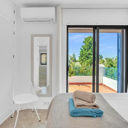 Elena - Casablanca By Finest Villa *