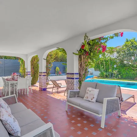 Elena - Casablanca By Finest