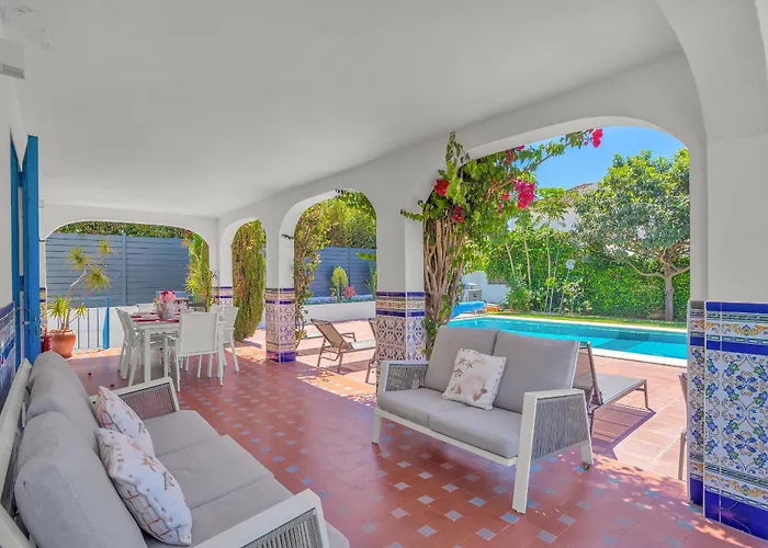 Elena - Casablanca By Finest